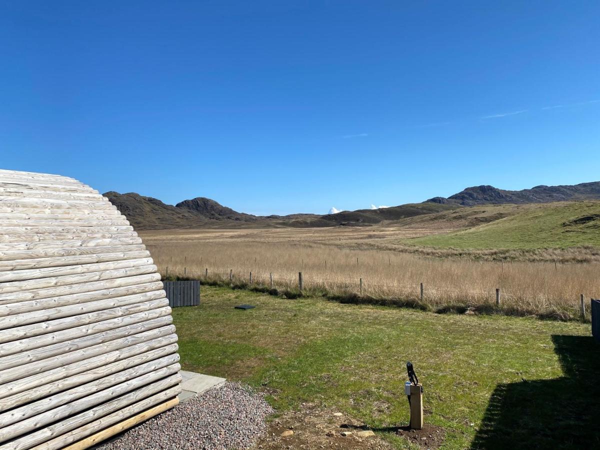 Volcano Cabins Acharacle Exterior photo